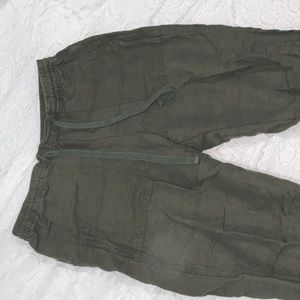 Gap green cargos